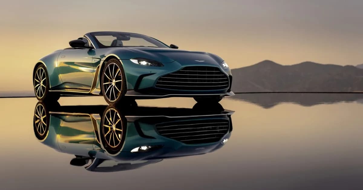 Aston Martin V12 Vantage Roadster (2016–Presente)