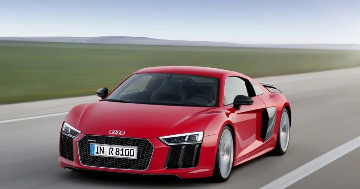 Audi R8 II Coupe (4S) (2015–2018)