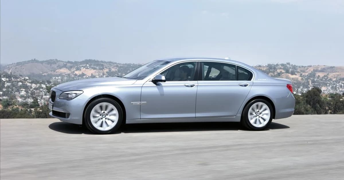 BMW Serie 7 ActiveHybrid Long (F04) (2009–2012)