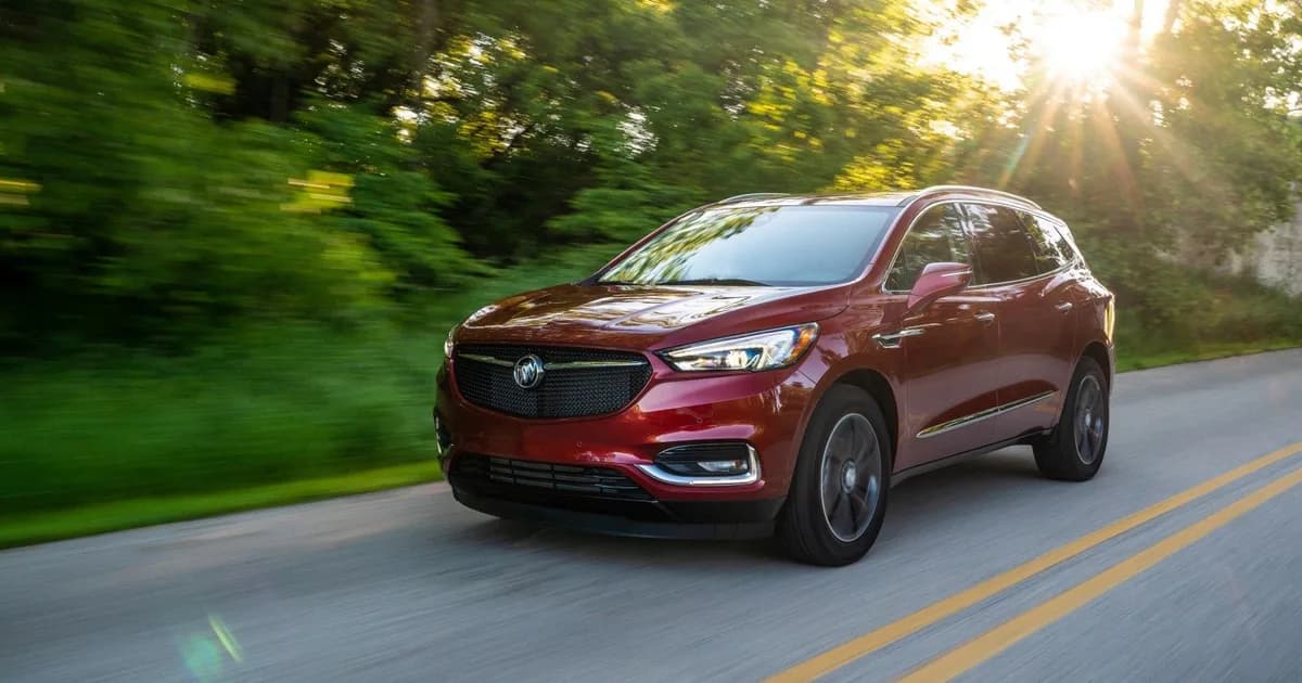 Buick Enclave II (2017–2021)