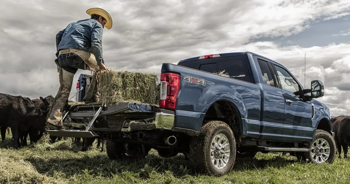 Ford F-350 Super Duty IV (facelift 2020) Super Cab Short box (2020–2022)