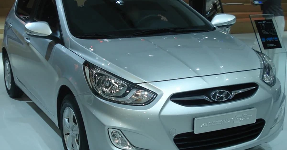 Hyundai Solaris I (2011–2014)