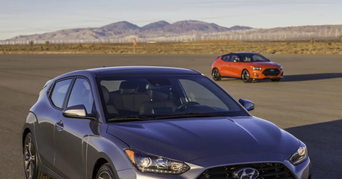 Hyundai Veloster II (2018–Presente)