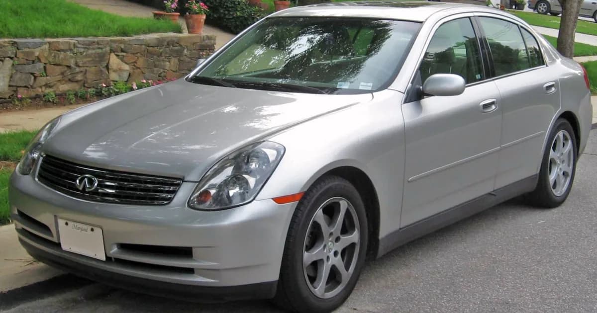 Infiniti G35 Sedan (V35) (2002–2006)