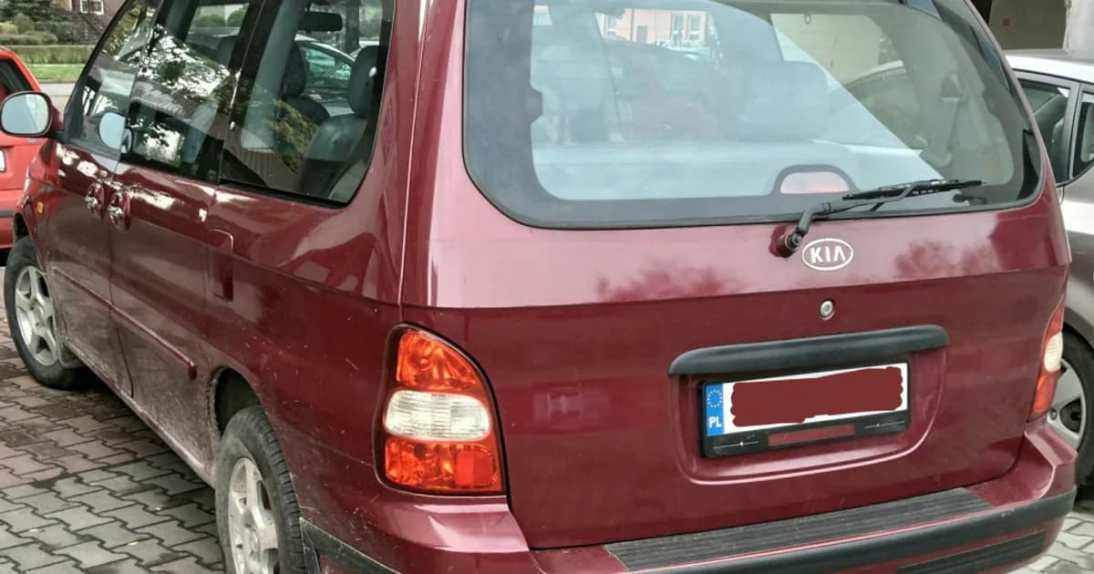 Kia Carnival I (UP/GQ) (1998–2001)