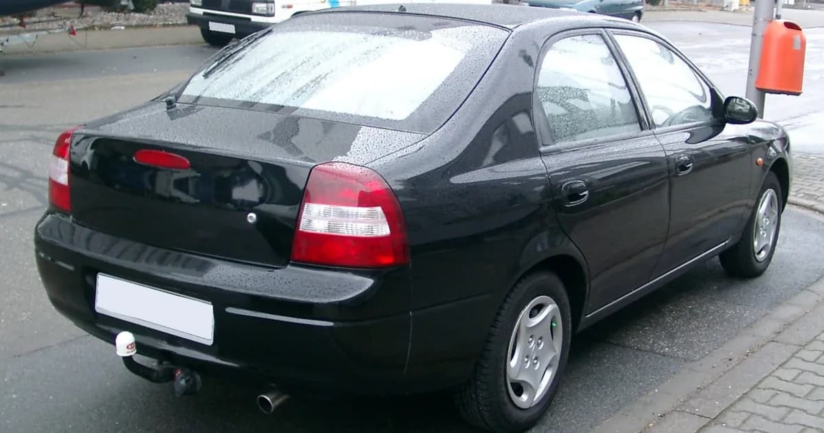 Kia Shuma (FB) (1997–2001)