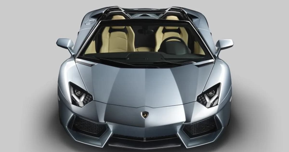 Lamborghini Aventador LP 700-4 Roadster (2013–2017)