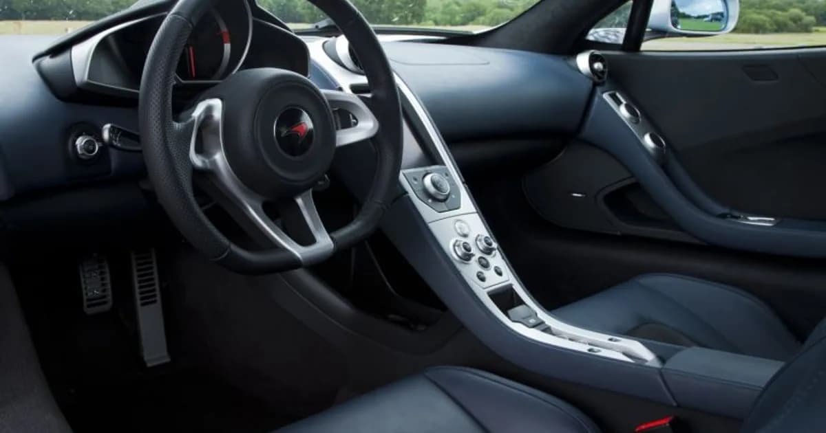 McLaren MP4-12C Coupé (2011–2014)