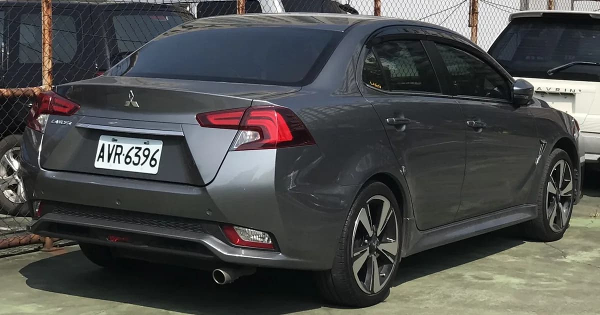 Mitsubishi Grand Lancer X (2017–Presente)