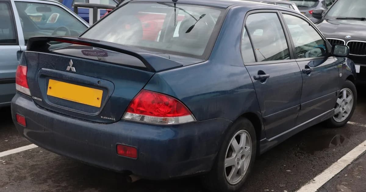 Mitsubishi Lancer VIII (2003–2009)