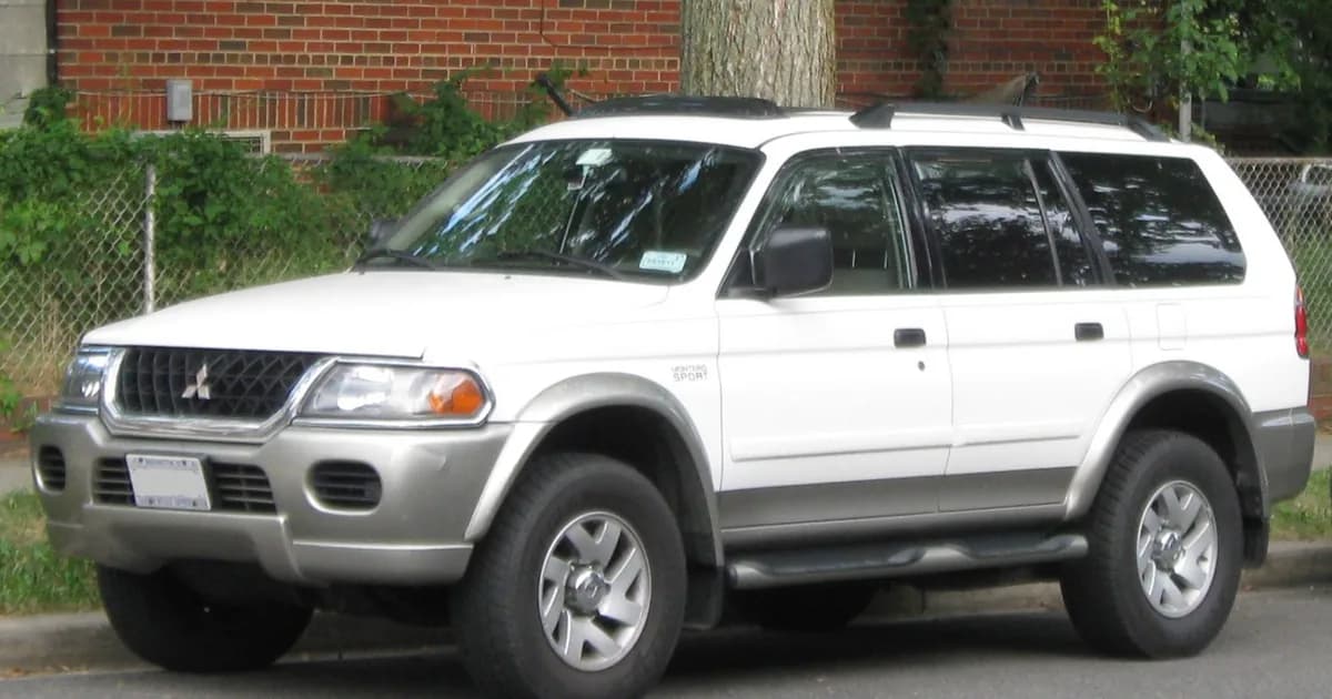 Mitsubishi Montero Sport I (1996–2006)