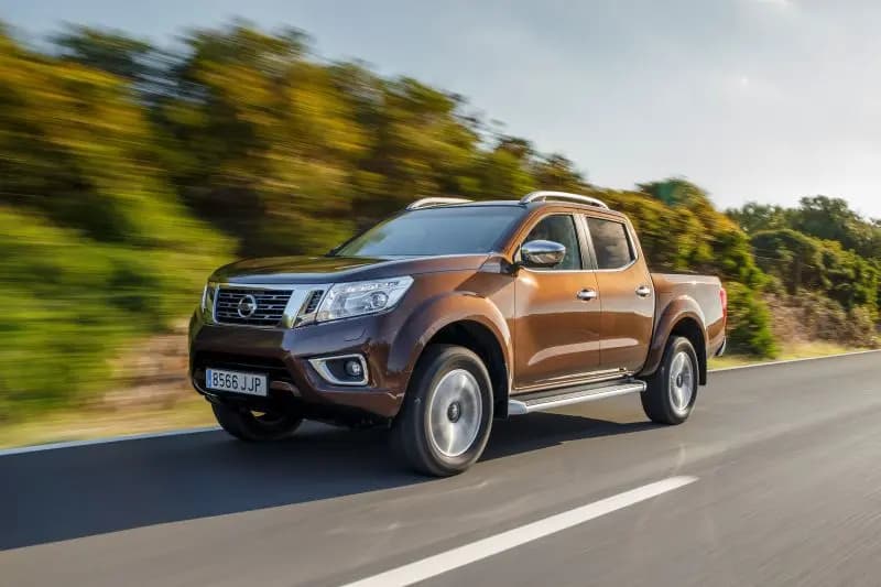 Nissan Navara IV Double Cab (D23) (2015–2019)