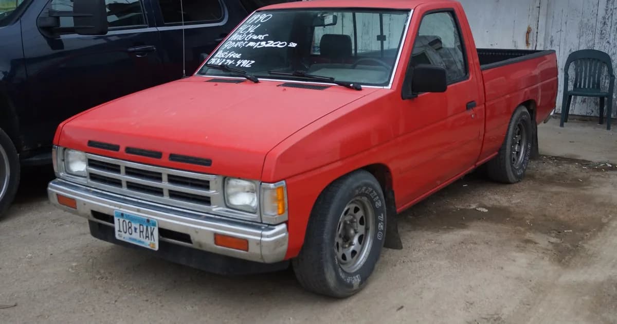 Nissan Pick UP (D21) (1996–1998)