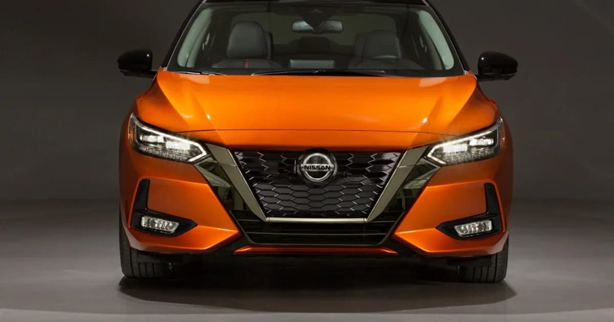 Nissan Sentra VIII (B18) (2019–2023)