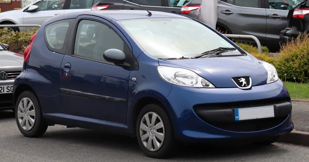Peugeot 107 Phase I 3 puertas (2005–2008)