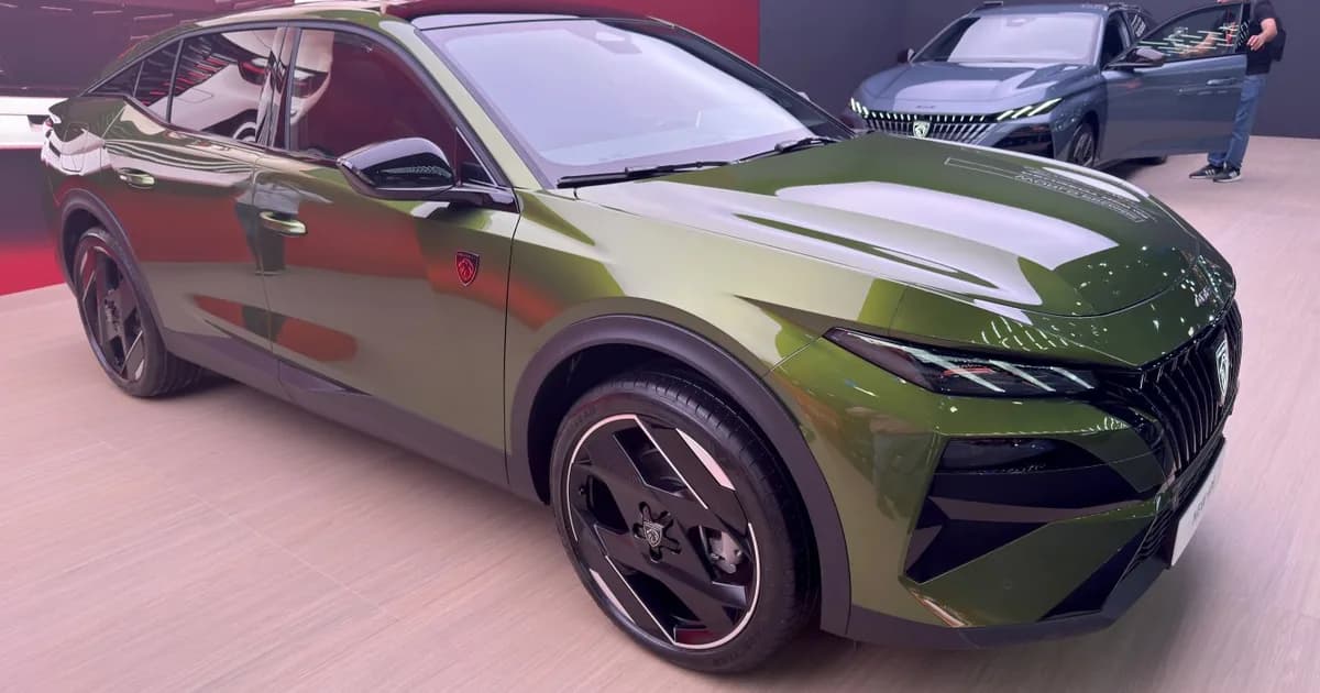 Peugeot 408 (crossover) (Phase II, 2026) (2026–Presente)