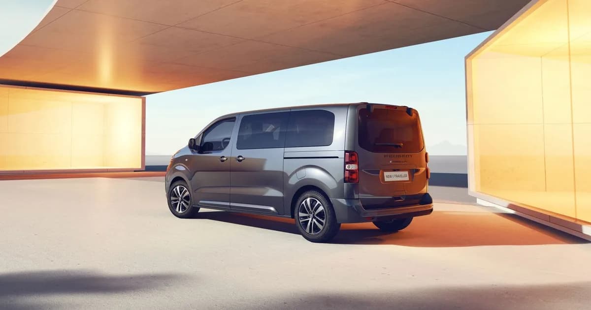 Peugeot Traveller L2 (facelift 2024) (2024–Presente)
