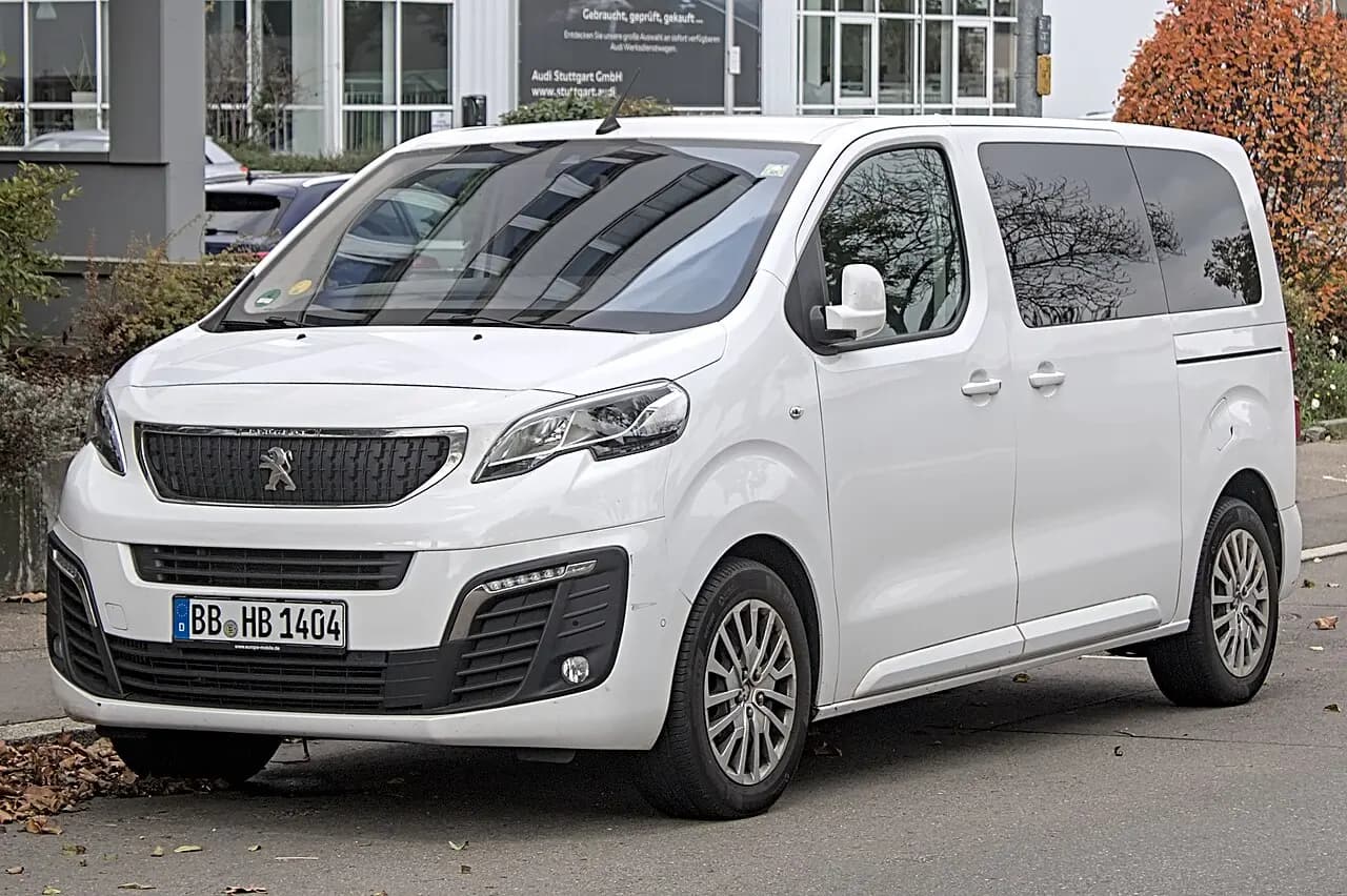 Peugeot Traveller L3 (2016–2024)