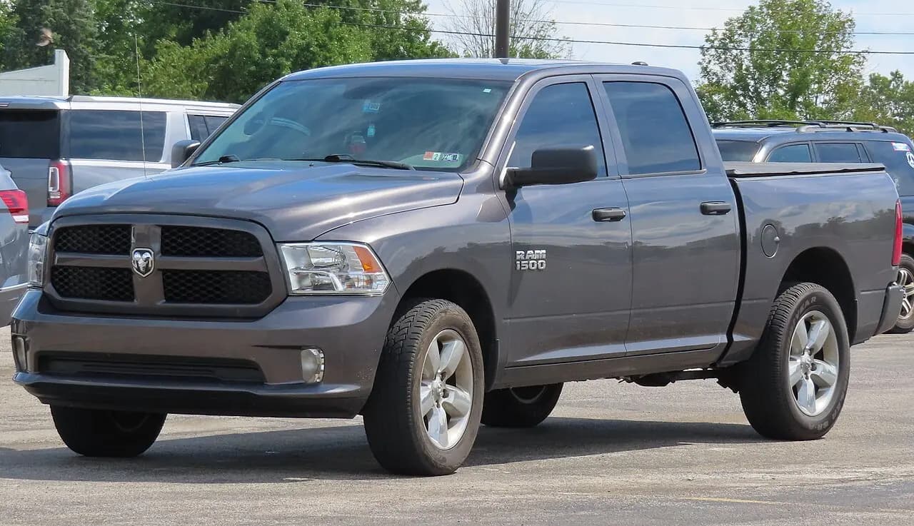 RAM 2500/3500 Crew Cab Long II (DT, facelift 2025) (2025–Presente)
