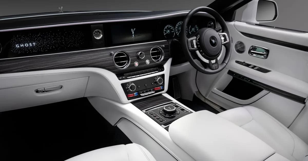 Rolls-Royce Ghost II (2020–Presente)