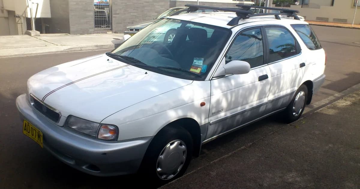 Suzuki Baleno Combi (EG, 1995) (1995–2002)