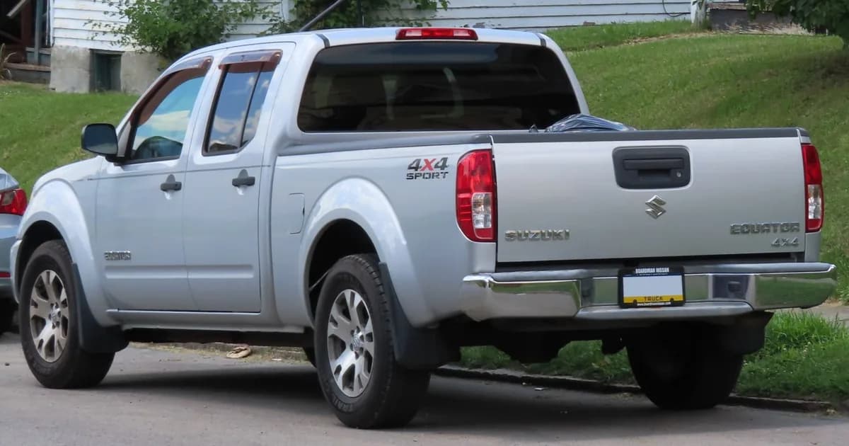 Suzuki Equator Crew Cab Long Bed (2008–2012)