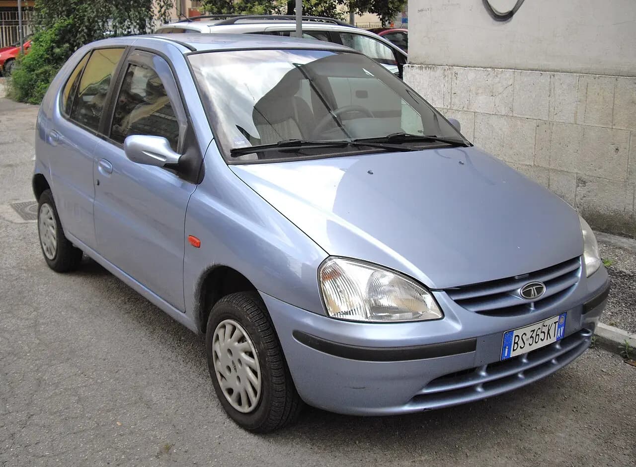 Tata Indica Sedan (2002–2008)