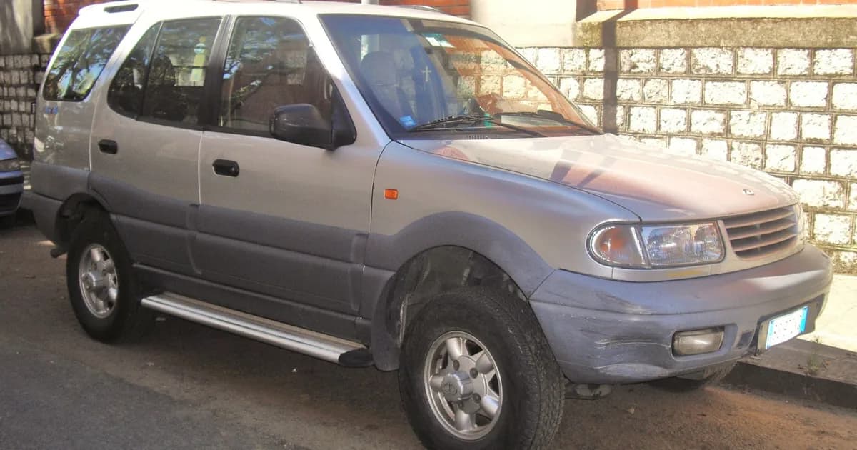 Tata Safari I (1998–2005)