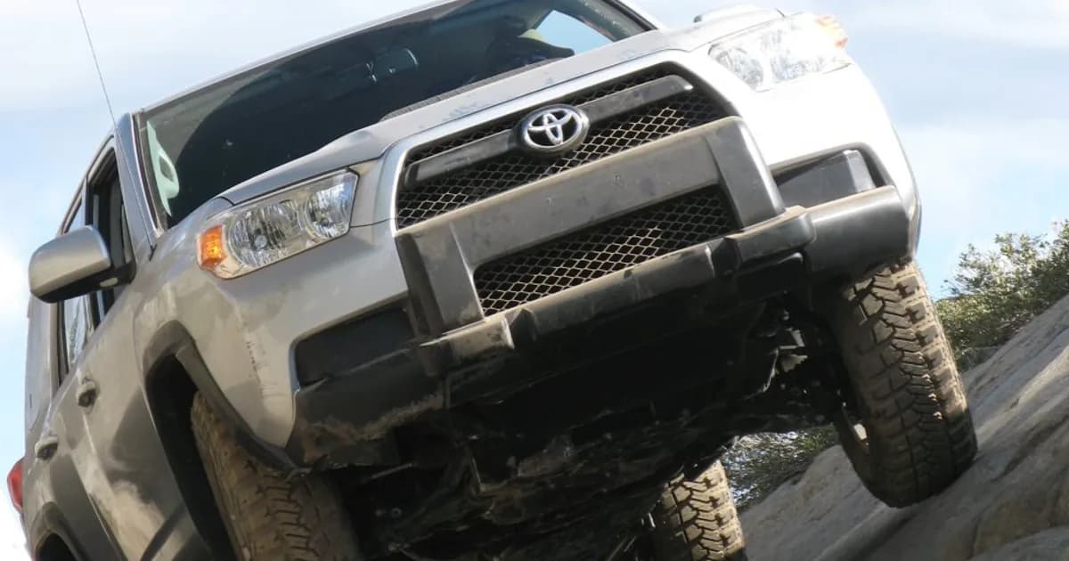 Toyota 4Runner V (2009–2013)