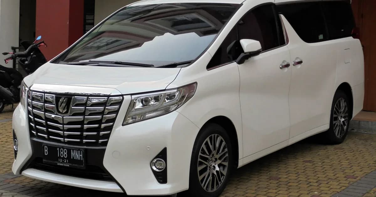 Toyota Alphard III (2015–2018)