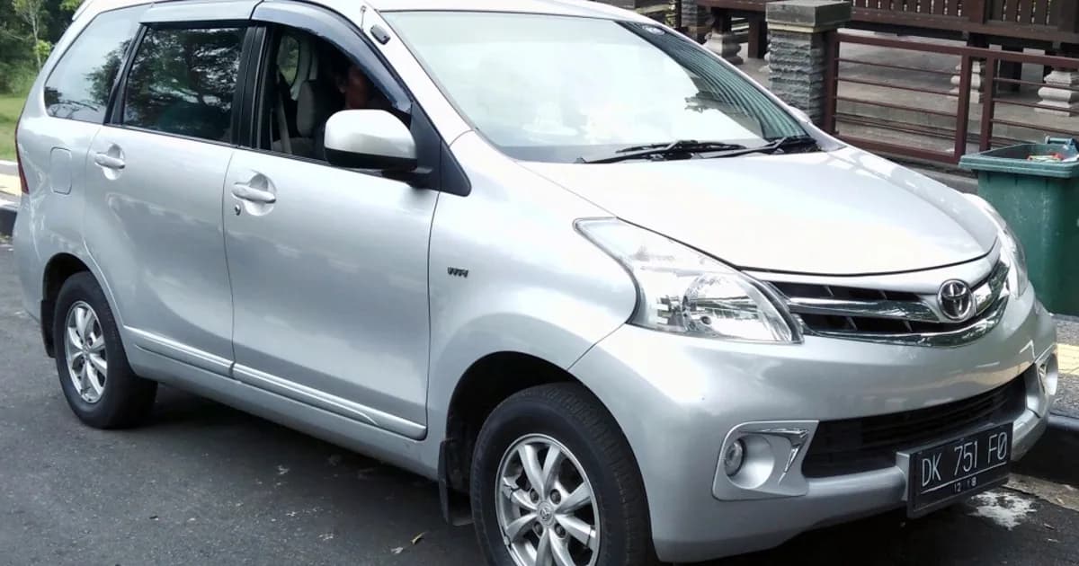 Toyota Avanza II (2011–2015)