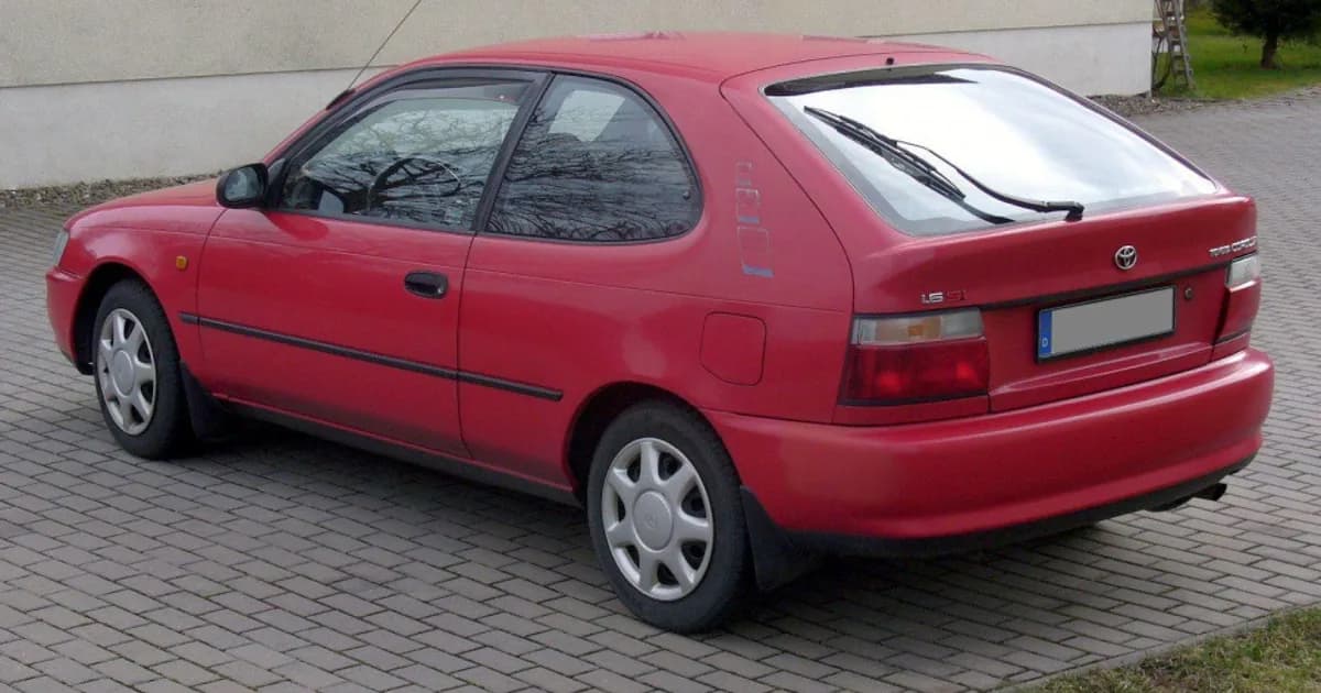 Toyota Corolla Compact VII (E100) (1995–1997)