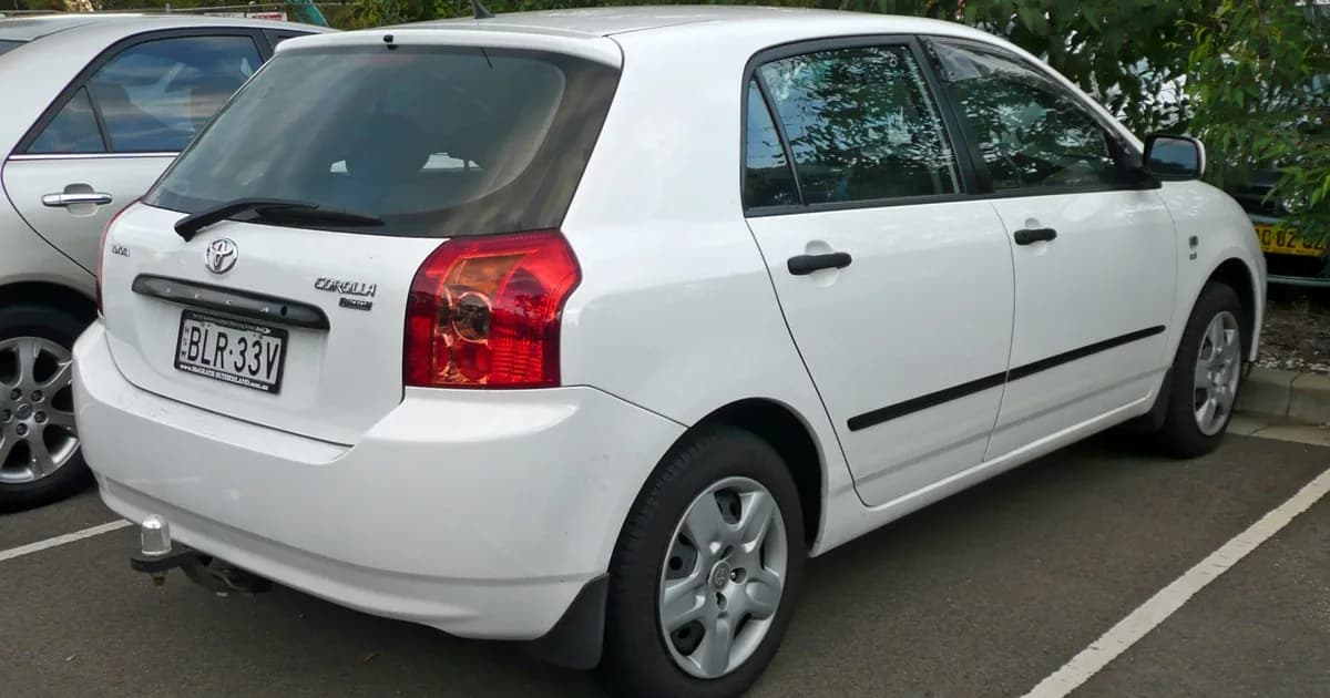 Toyota Corolla Hatch IX (E120, E130) (2001–2006)