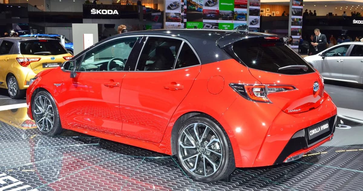 Toyota Corolla Hatchback XII (E210) (2018–2024)