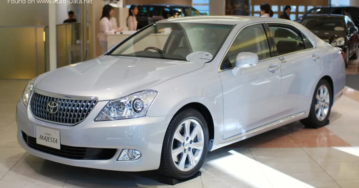 Toyota Crown Majesta V (S200) (2009–2013)
