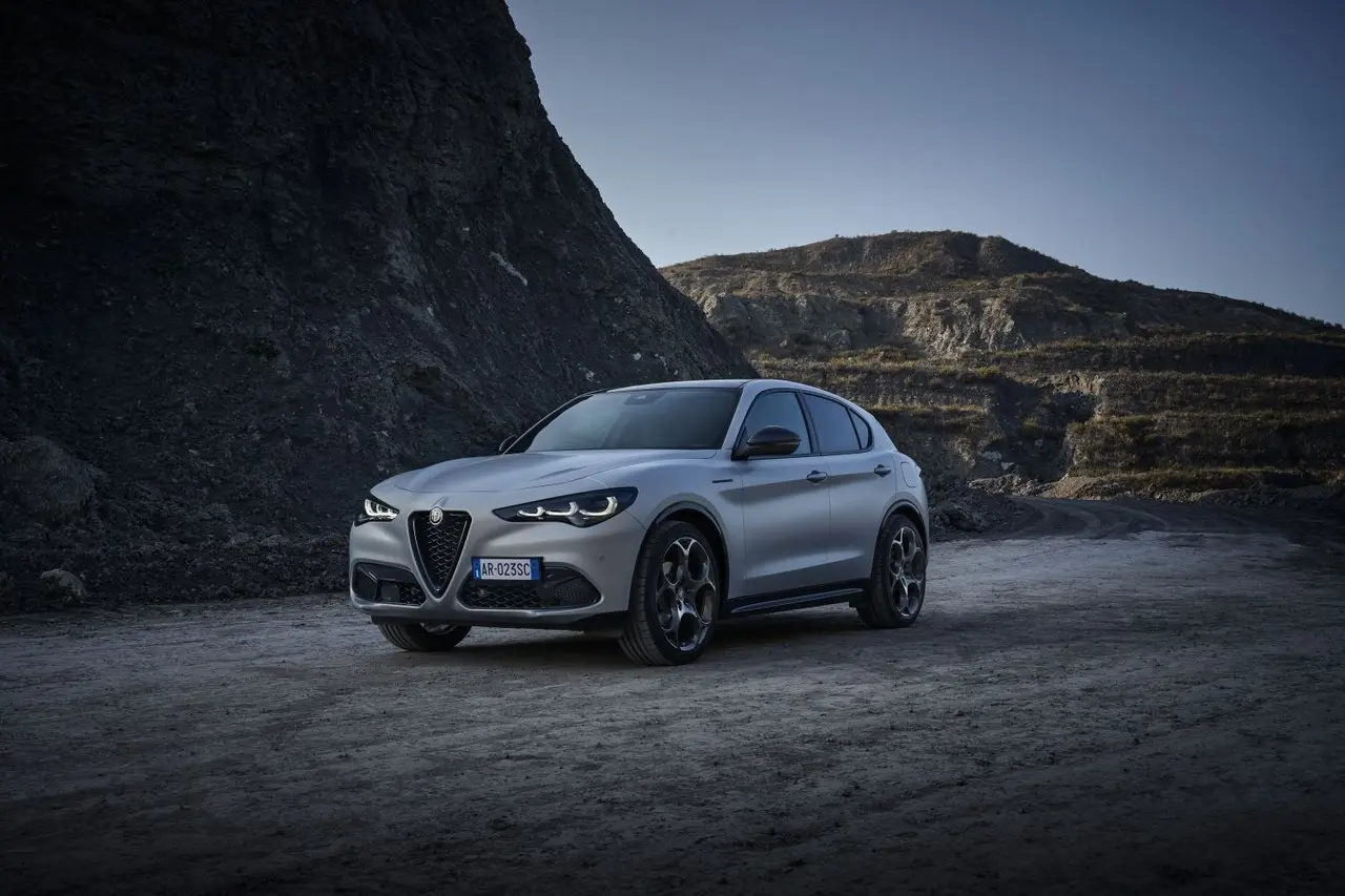 Alfa Romeo Stelvio II (2022-Presente)