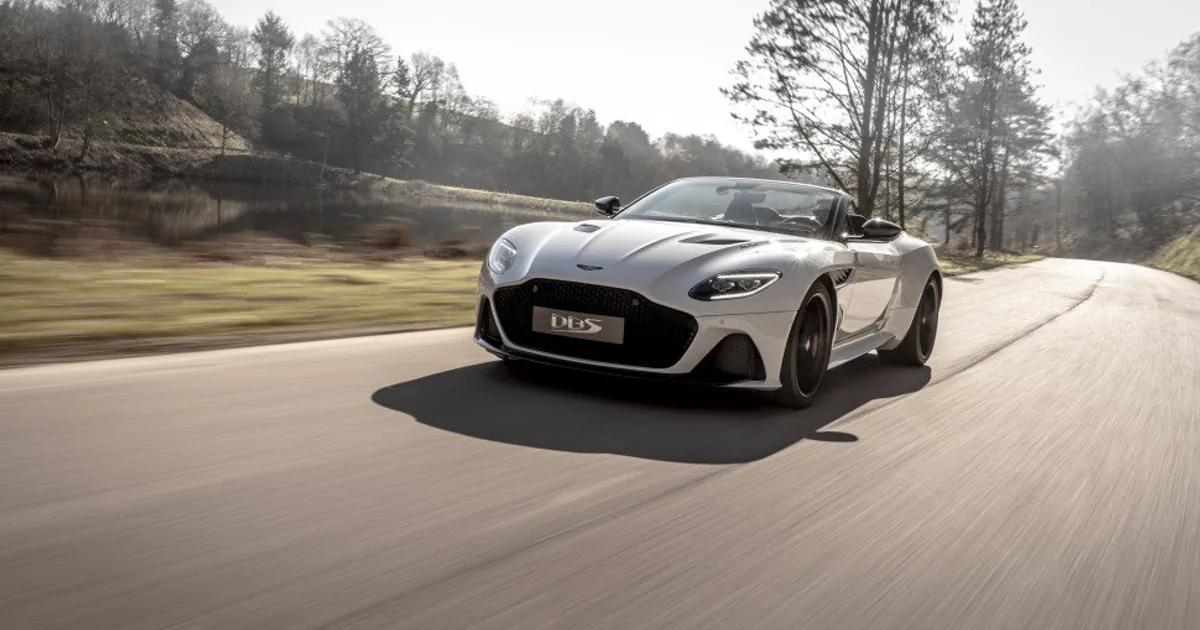 Aston Martin DBS Superleggera Volante
