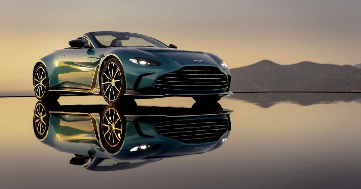 Aston Martin V12 Vantage Roadster