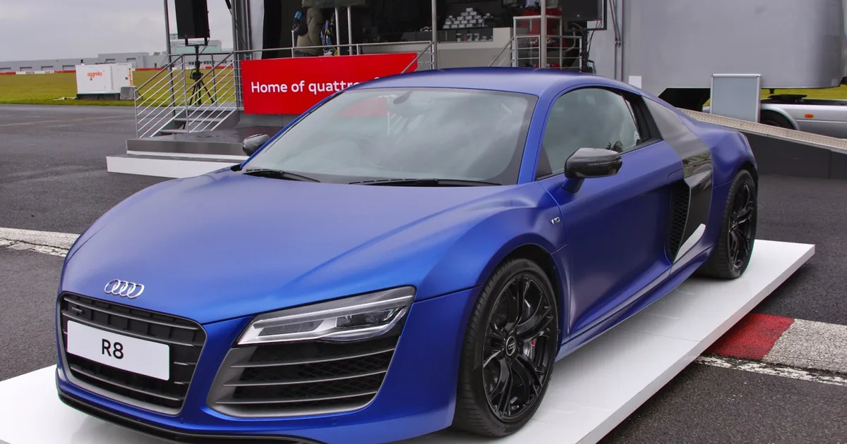Audi R8 Coupe (42, facelift 2012) (2012–2012)