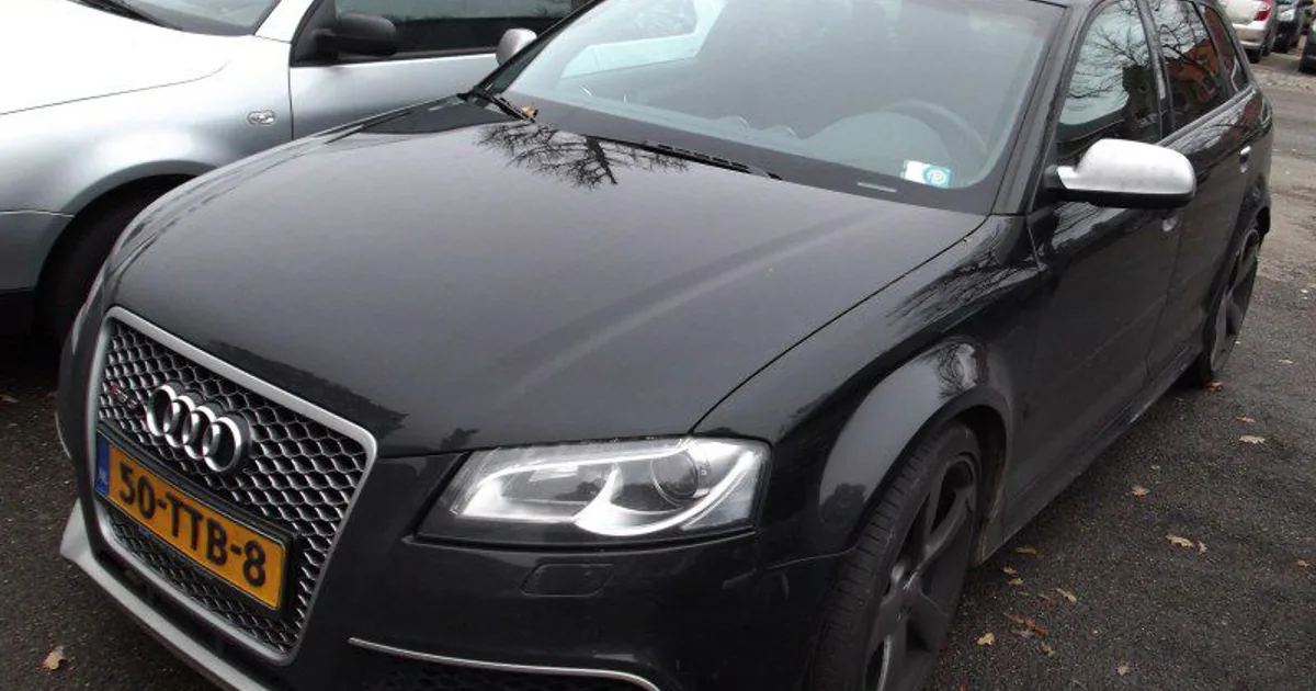 Audi RS3 sportback (8PA)