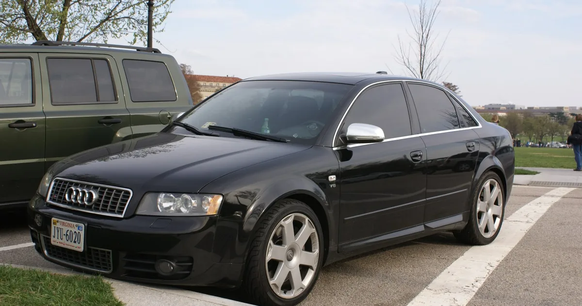 Audi S4 (8E,B6)