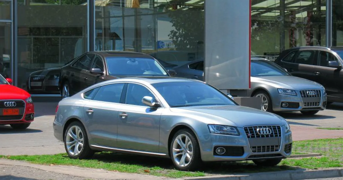 Audi S5 Sportback (8T)