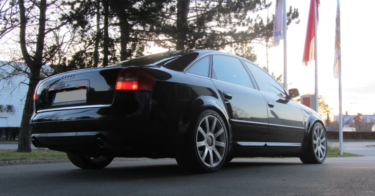 Audi S6 (4B,C5)