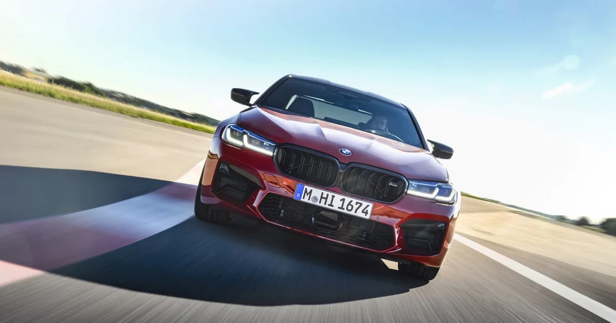 BMW M5 (F90 LCI, facelift 2020) (2020–2020)