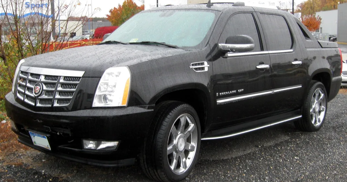 Cadillac Escalade III EXT