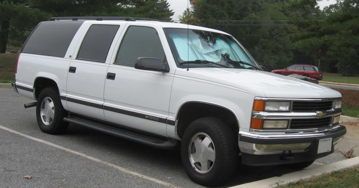 Chevrolet Suburban (GMT400)