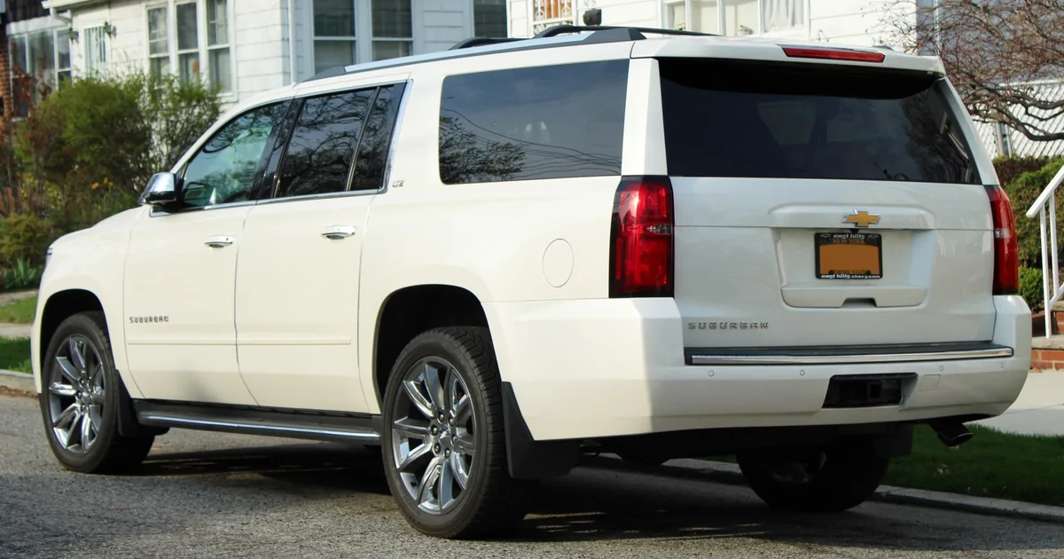 Chevrolet Suburban (GMTK2YC/G)