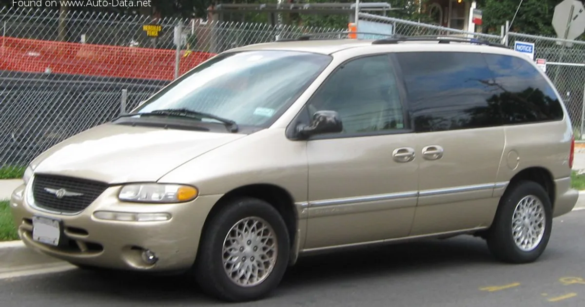 Chrysler Town & Country III