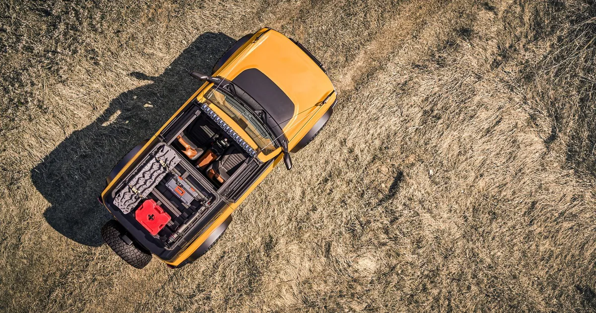 Ford Bronco VI Two-door