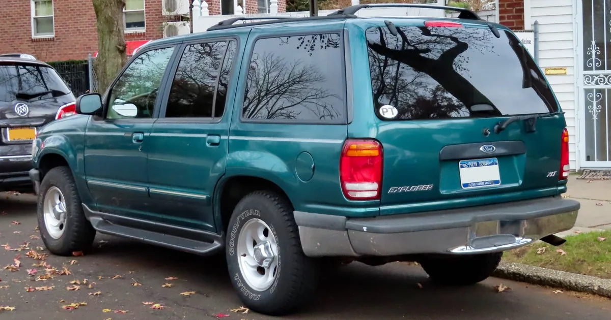 Ford Explorer II